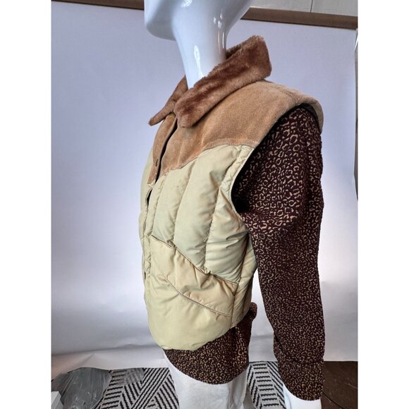 Woolrich Womens Western Style Down Puffer Vest With Faux Fur Collar Beige/Brown - Picture 16 of 16